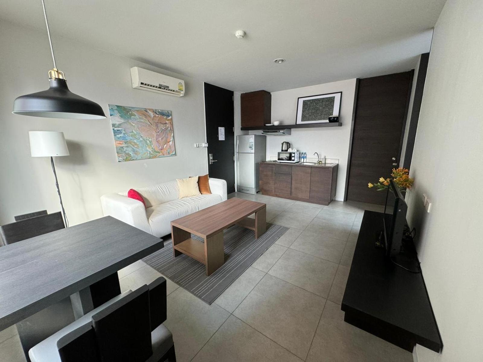 בנגקוק Cgcasa Hotel מראה חיצוני תמונה